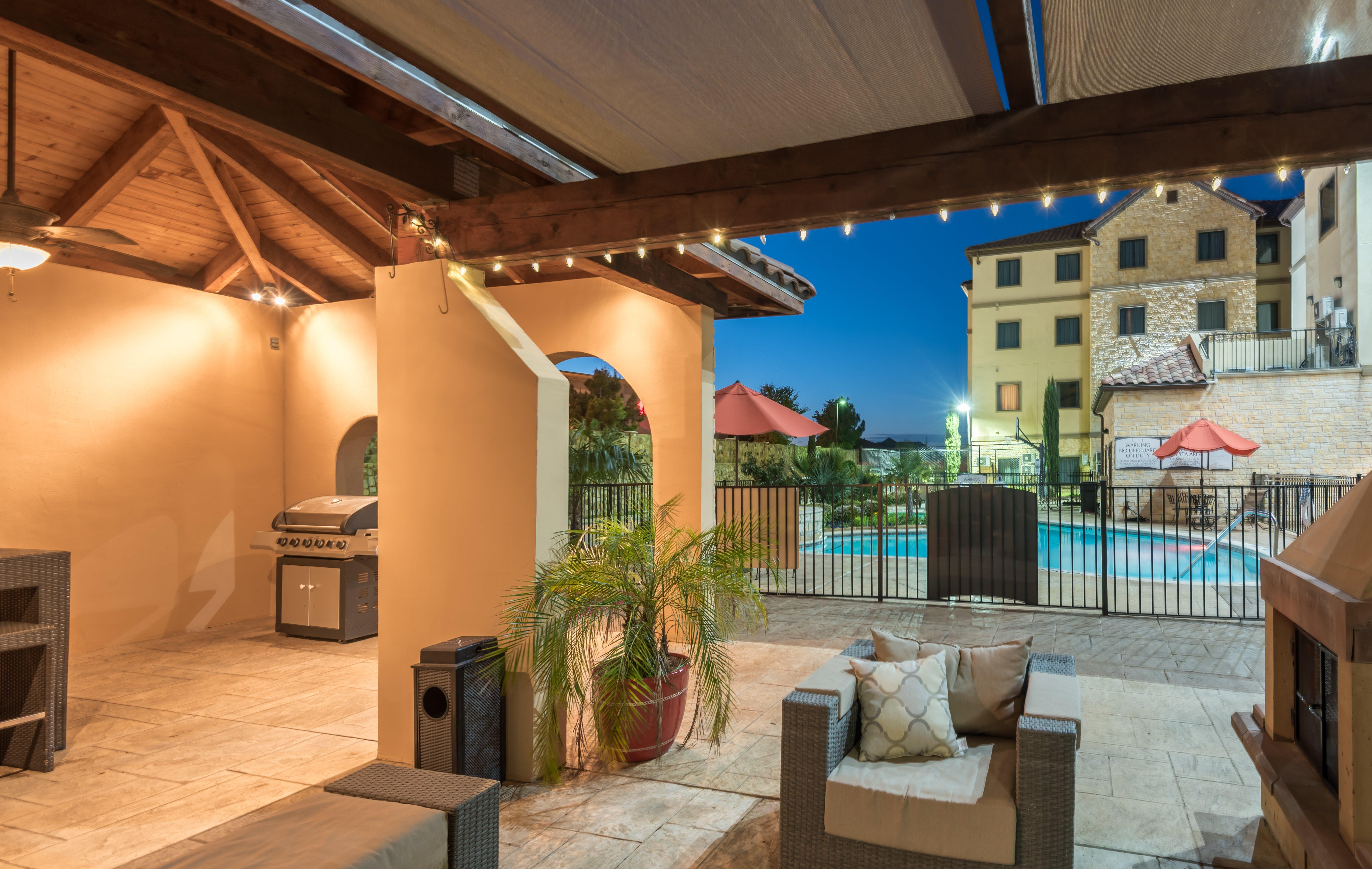 אירווינג Staybridge Suites Dfw Airport North By Ihg מראה חיצוני תמונה
